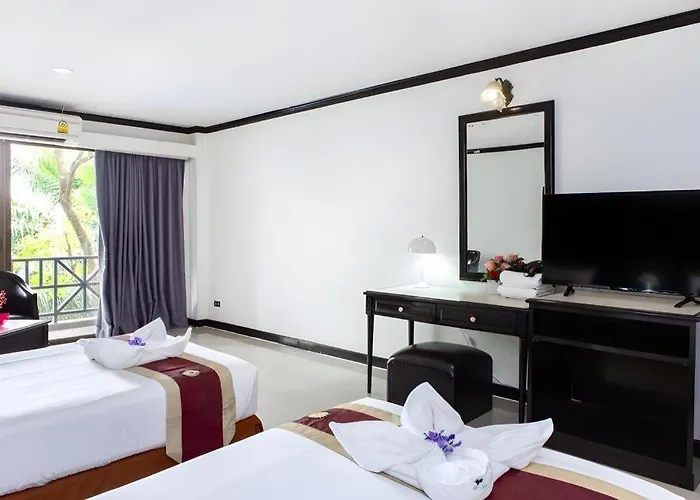 Town In Town Gardent Hotel 3*